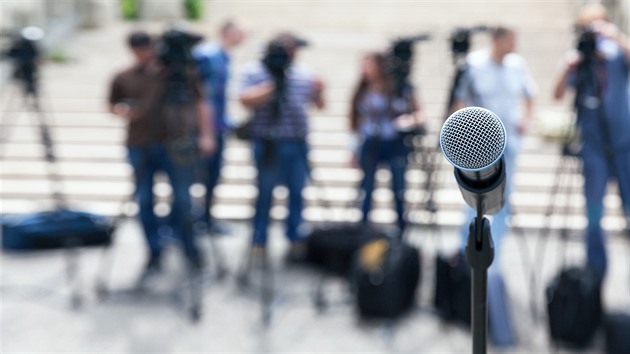 Plytké a nedomyšlené, řekl o výzvě nediskriminovat novináře poslanec za ANO