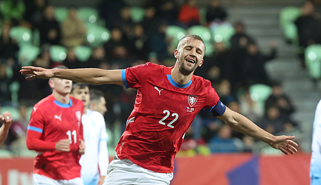 Ztratí Souček kapitánskou pásku nadobro? Stále nemáme jasno, prozradil Trunda