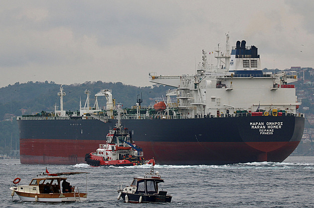 U Ruska dron poškodil tanker, který měl načerpat ropu pro americký Chevron