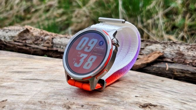 Recenze Huawei Watch GT Runner 2: inteligentní trenér na zápěstí s prémiovým designem… a svými mouchami