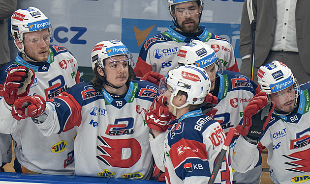 ONLINE: Sparta - Pardubice 2:2. Další gól z přesilovky, za hosty srovnává Červenka