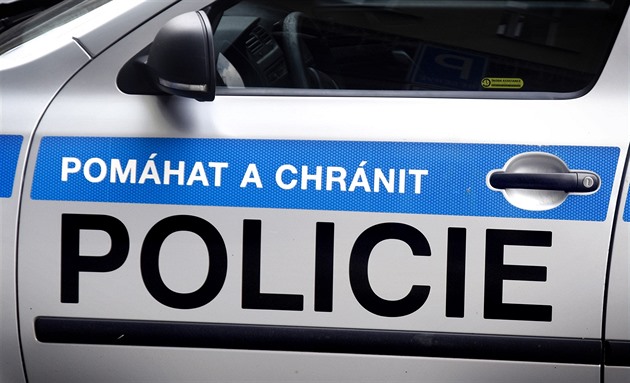 Ve městě loupí maskovaní Ukrajinci, šíří se příspěvek. Policie fámu vyvrací