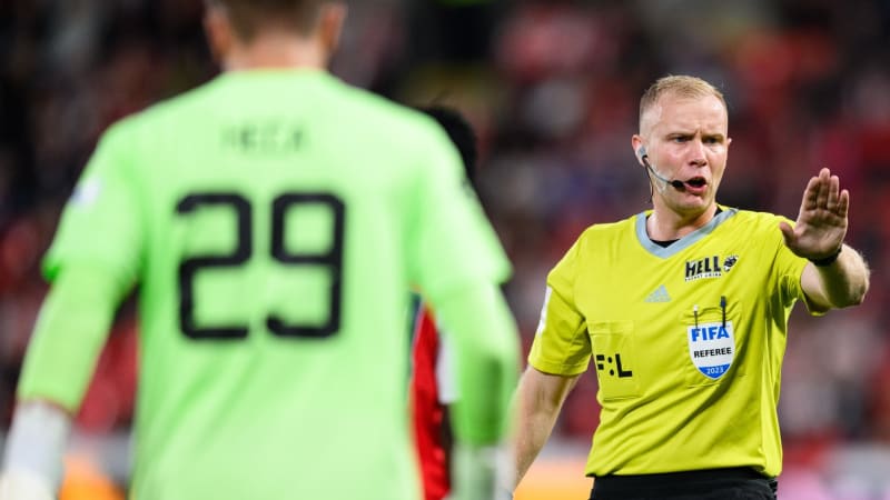 Petřík se přiznal ke korupci ve fotbale. Rozhodčí se chce dohodnout o vině a trestu