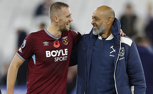Součkův trenér zůstává. Nuno se pokusí vrátit West Ham do Premier League