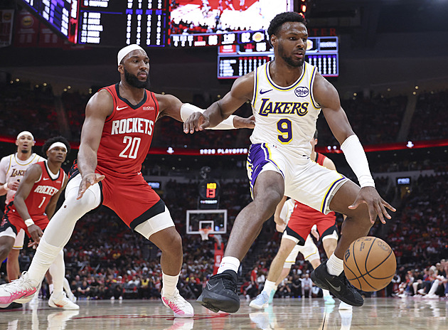 Basketbalisté Lakers opět mění majitele. Cena? Rekordních 12,5 miliardy dolarů